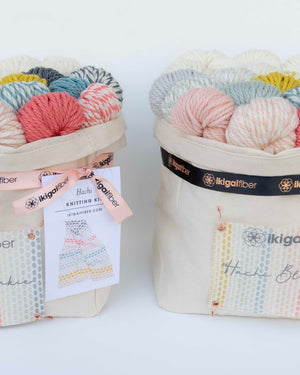 Hachi Blanket Knitting Kit